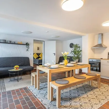 Hamburg City Apartment-2